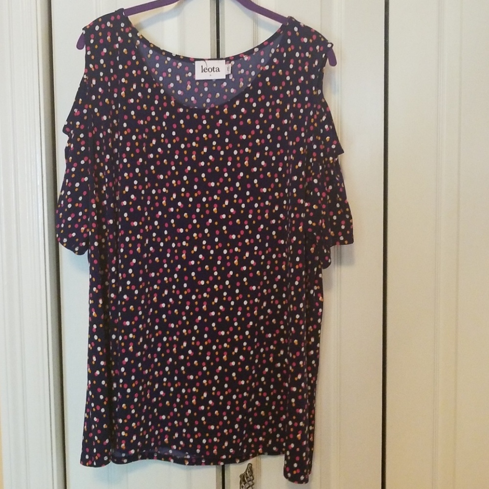 Leota cold shoulder top